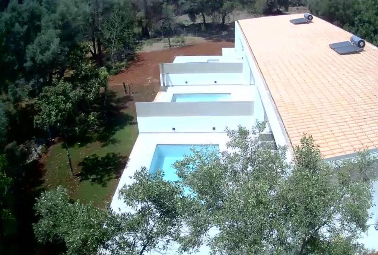 Splash Suites With Private Pools Nikiana Bagian luar foto