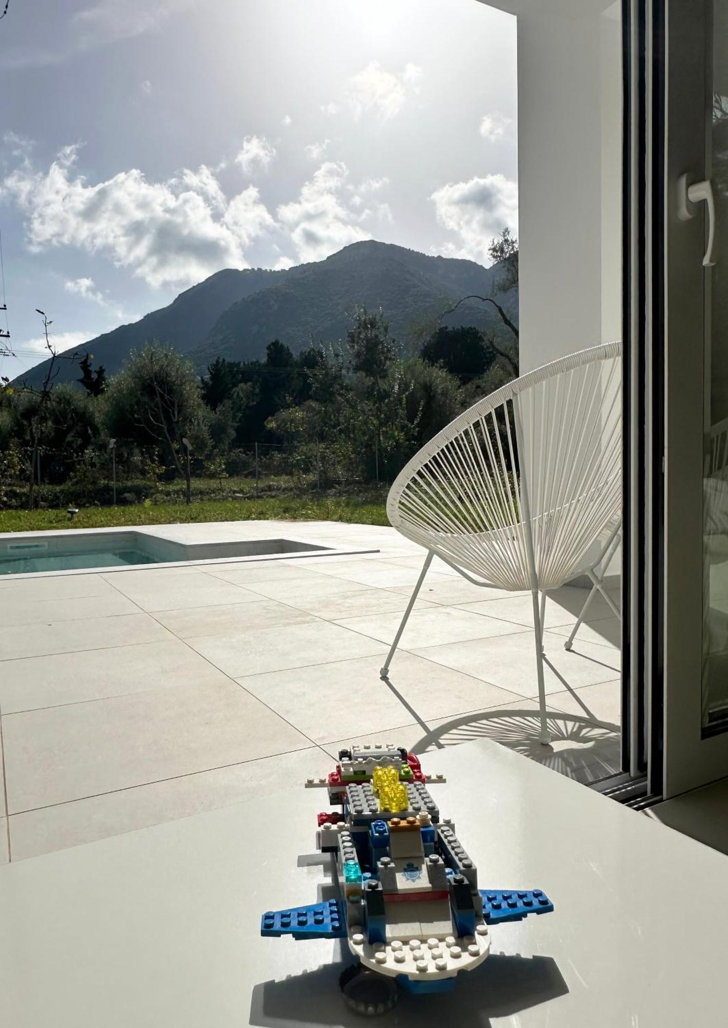 Splash Suites With Private Pools Nikiana Bagian luar foto
